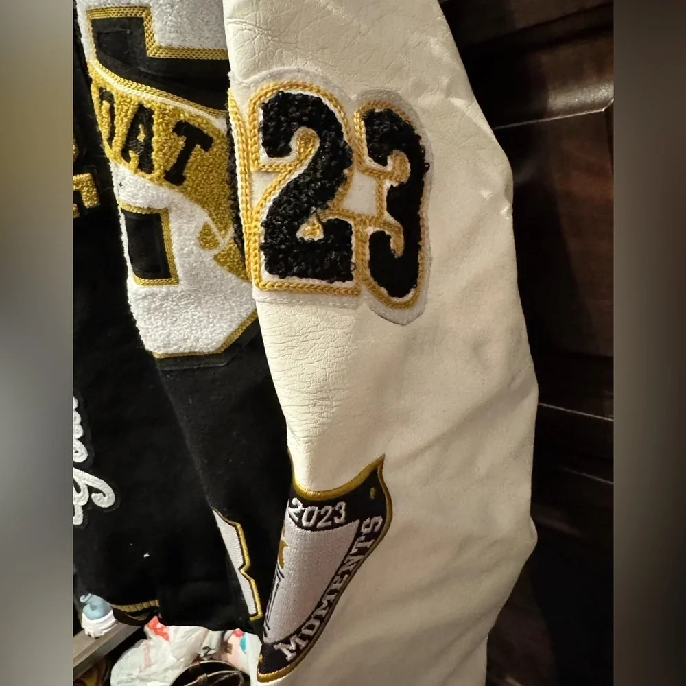 Sneaker gallery Chicago GOAT  Varsity Jacket MEDIUM new with tags faux leather